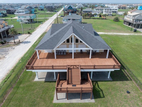 Tiny photo for 2130 Gulf, Crystal Beach, TX 77650 (MLS # 10456871)