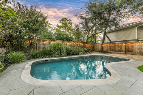 Tiny photo for 12326 Old Oaks Drive, Houston, TX 77024 (MLS # 91917461)