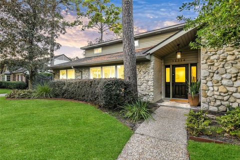 Tiny photo for 12326 Old Oaks Drive, Houston, TX 77024 (MLS # 91917461)