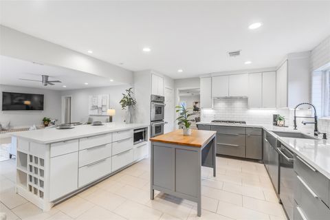 Tiny photo for 12326 Old Oaks Drive, Houston, TX 77024 (MLS # 91917461)