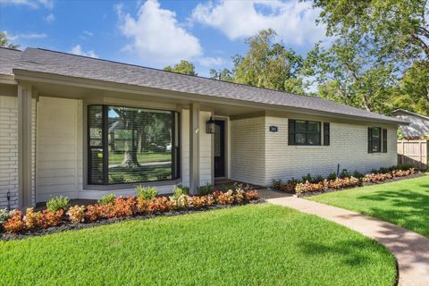 303 Bayou View Drive El Lago TX 77586