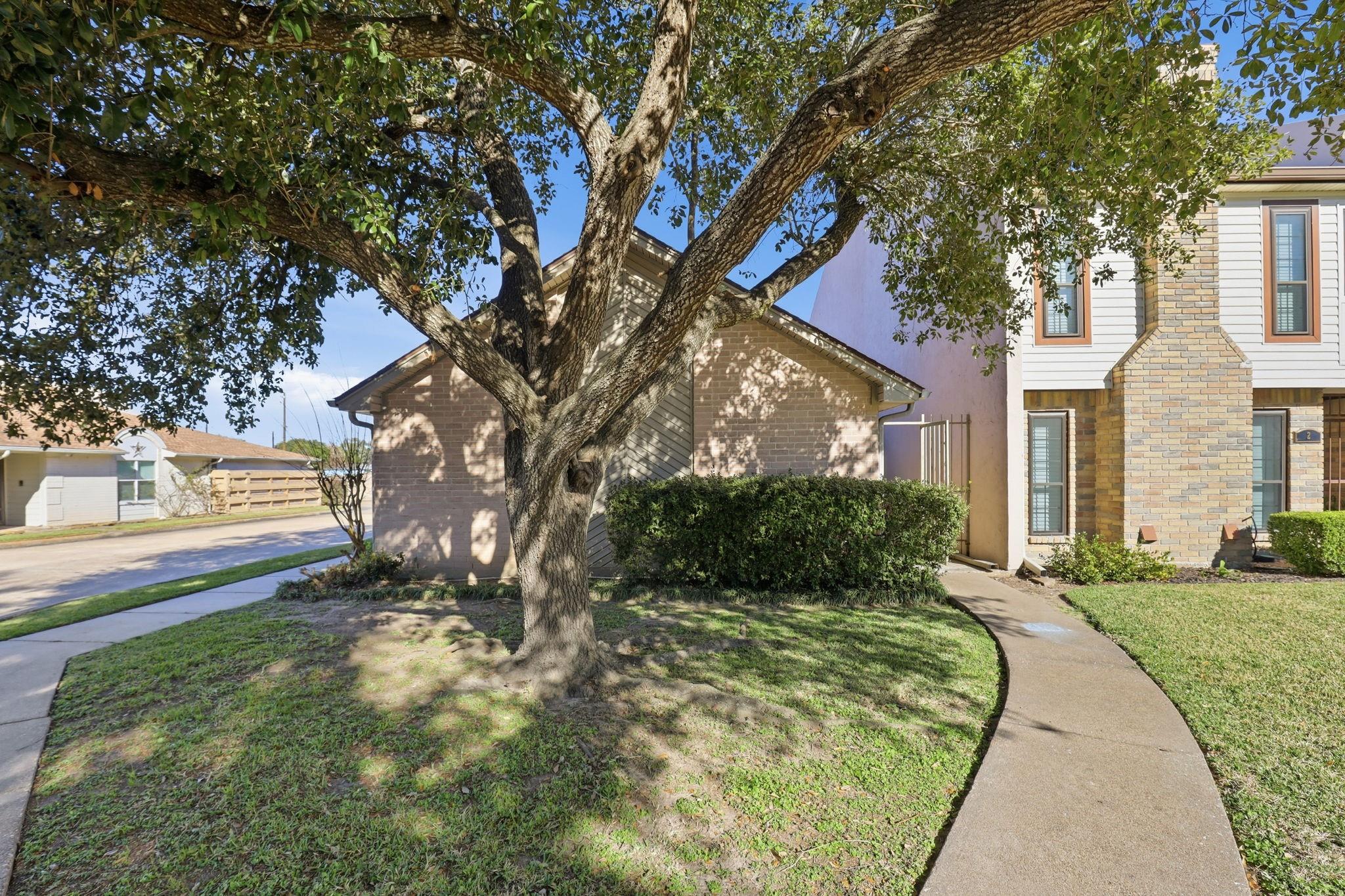 1 Wellington Park