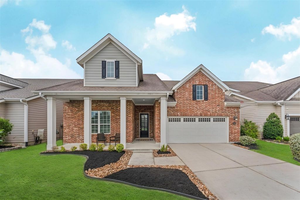 Photo of 2006 Laurie Darlin Drive, Conroe, TX 77384 (MLS # 28199015)