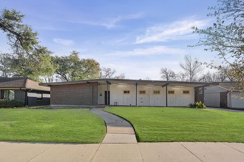 Photo of 9107 Timberside Drive, Houston, TX 77025 (MLS # 52369674)