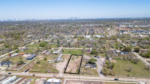 Vacant Land For Sale - 4707 Allison Road<br/> Houston, TX 77048