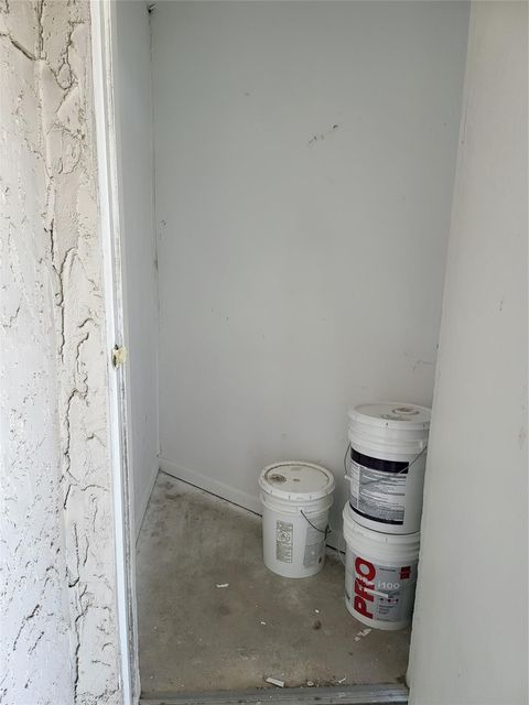 Tiny photo for 2818 S Bartell Drive #312, Houston, TX 77054 (MLS # 85899397)