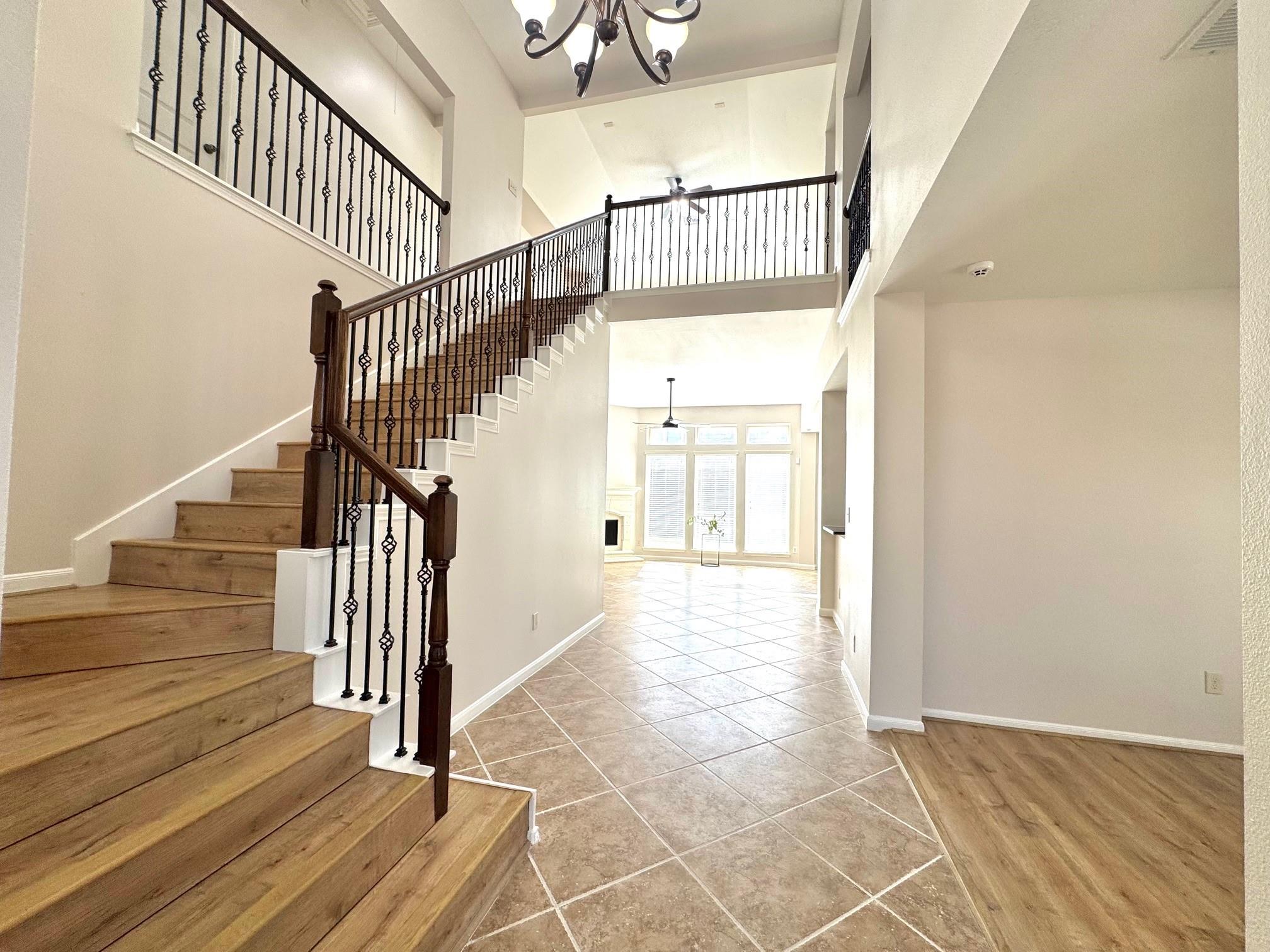 9919 Rochs Hill Court Corner
