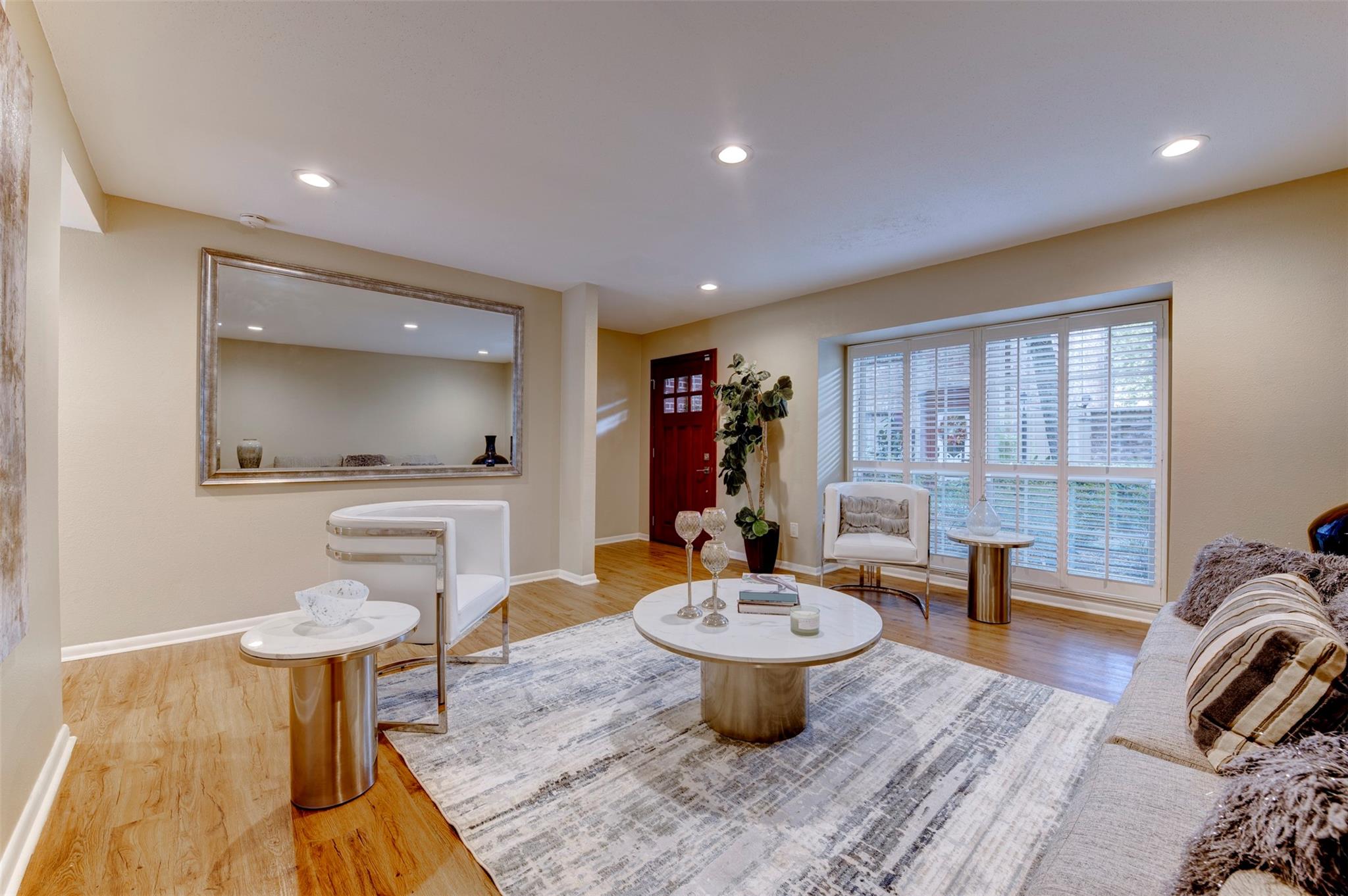 6427 Olympia Drive 114