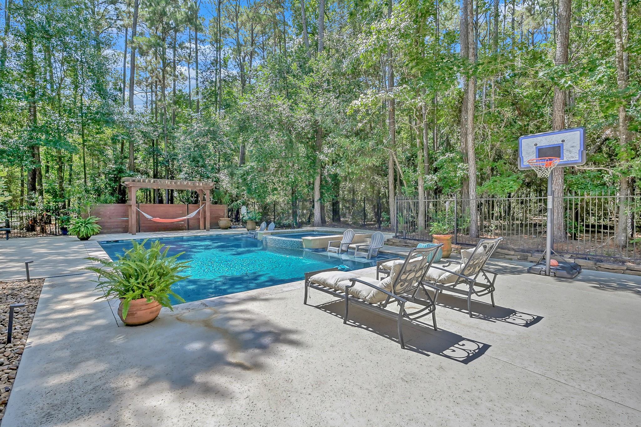 10308 Paradise Valley