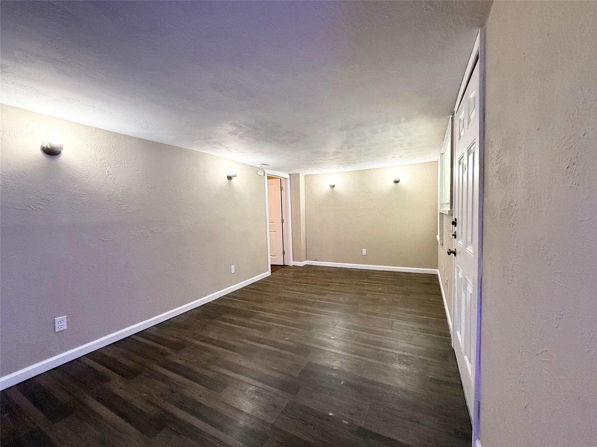 7515 Bayway Drive 1