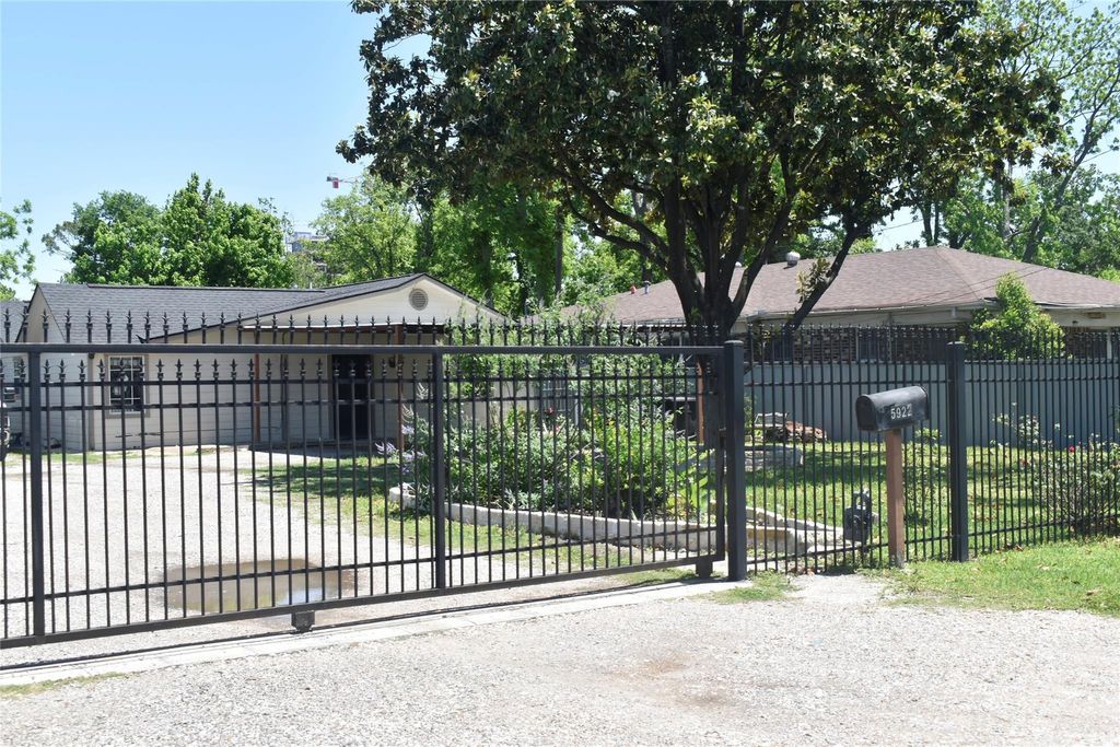 Photo of 5922 Lavender Street, Houston, TX 77026 (MLS # 90485569)