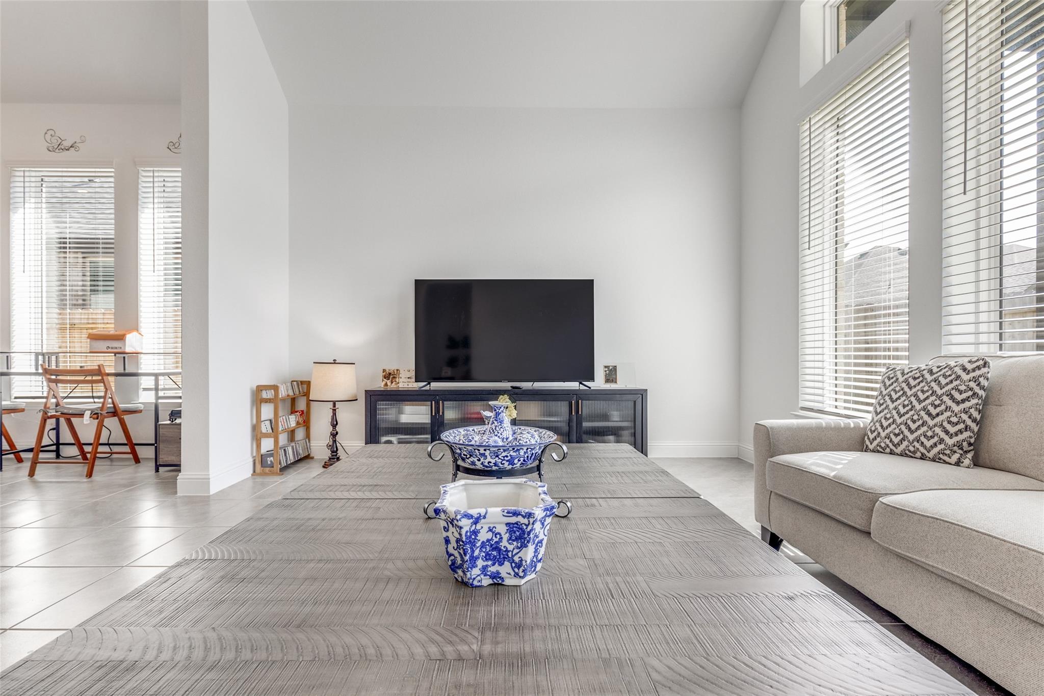 16022 Tangled Vine Lane