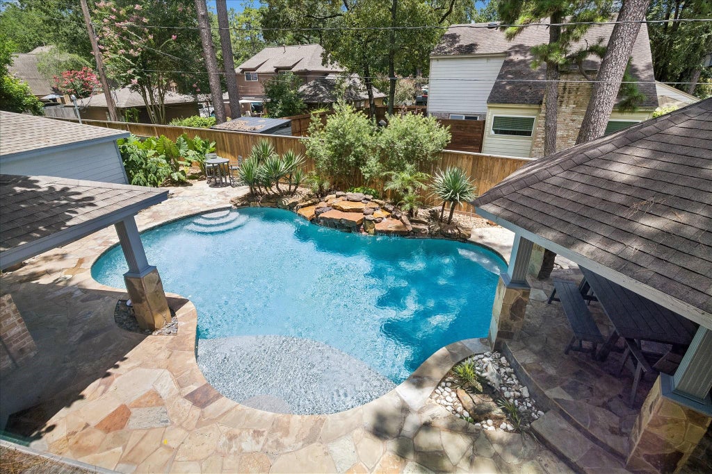 Photo of 11726 Quail Creek Drive, Houston, TX 77070 (MLS # 46597369)