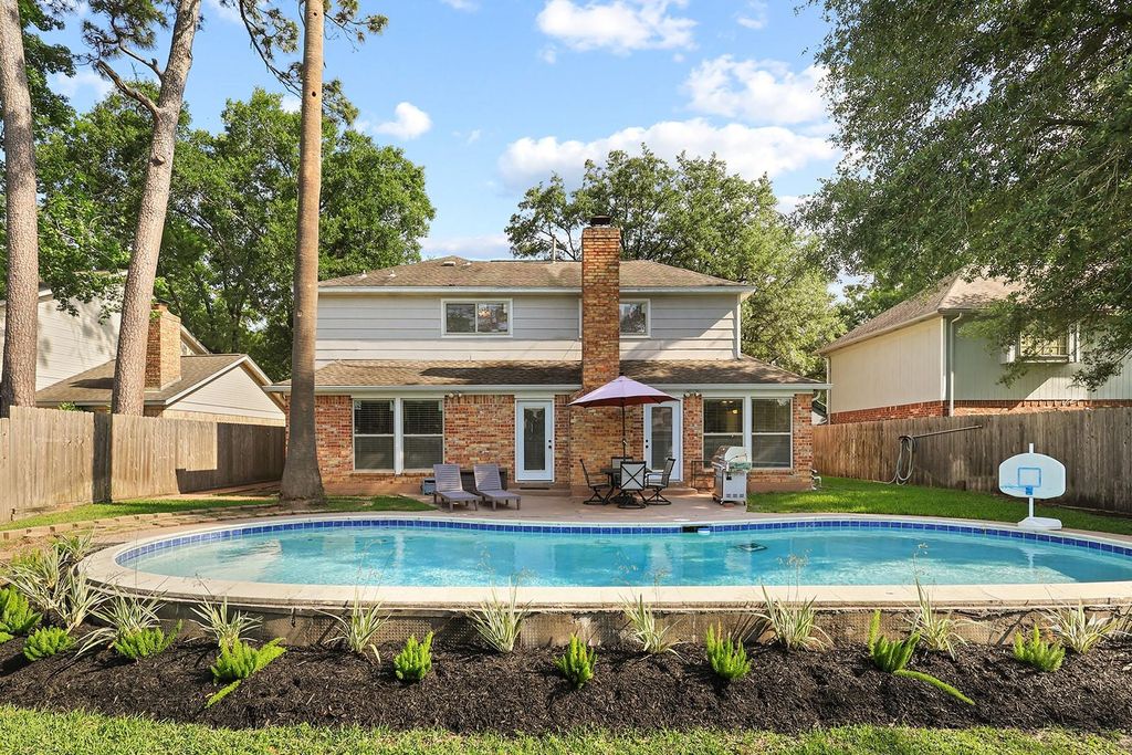 Photo of 11711 Park Creek Drive, Houston, TX 77070 (MLS # 21414549)