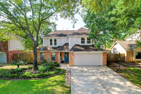 Photo of 11711 Park Creek Drive, Houston, TX 77070 (MLS # 21414549)