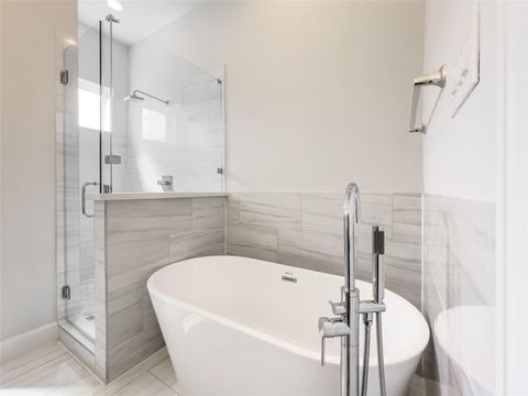 Tiny photo for 1520 Rosalie Street, Houston, TX 77004 (MLS # 90716683)