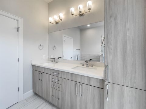 Tiny photo for 1520 Rosalie Street, Houston, TX 77004 (MLS # 90716683)