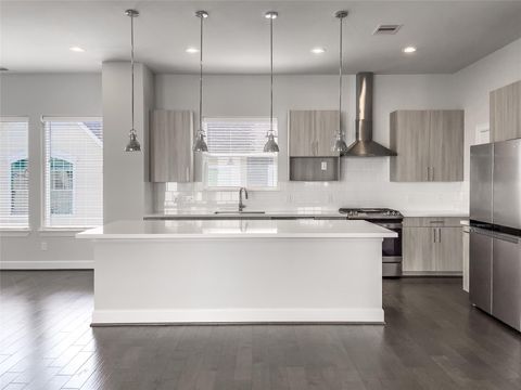 Tiny photo for 1520 Rosalie Street, Houston, TX 77004 (MLS # 90716683)