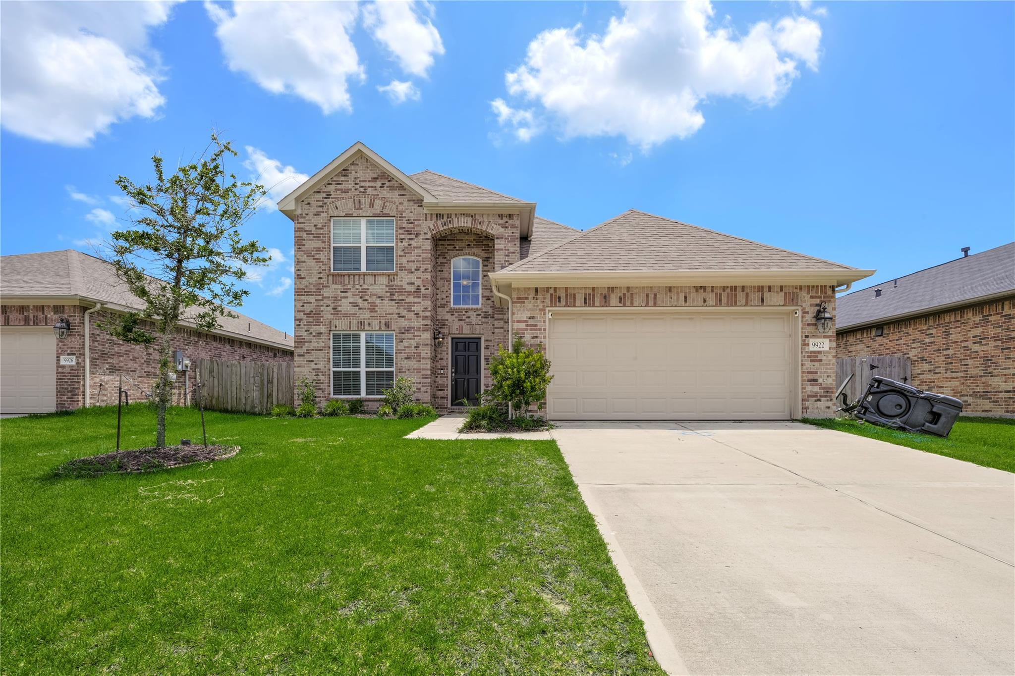 9922 Pine Forest Court