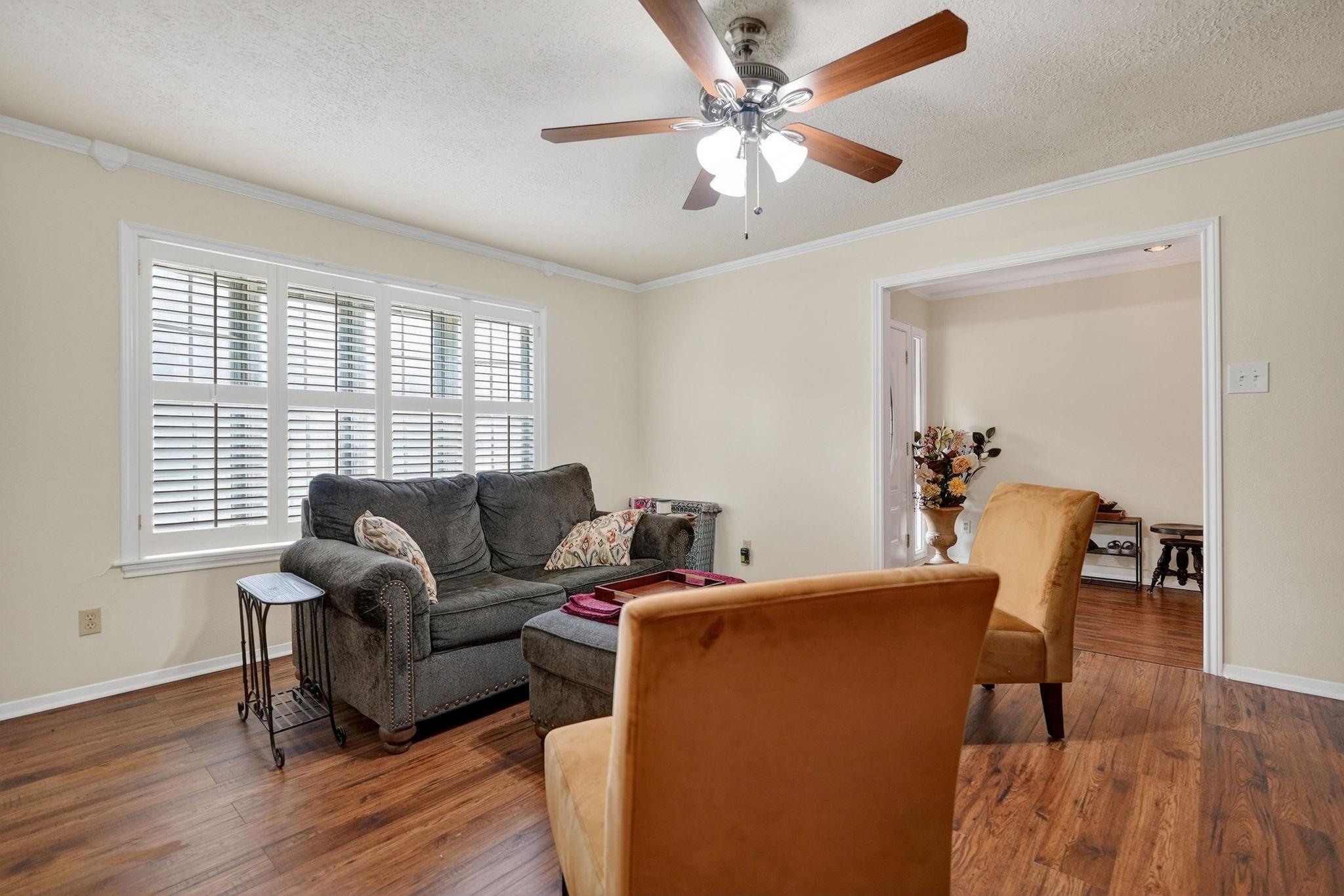 1022 Rose Circle