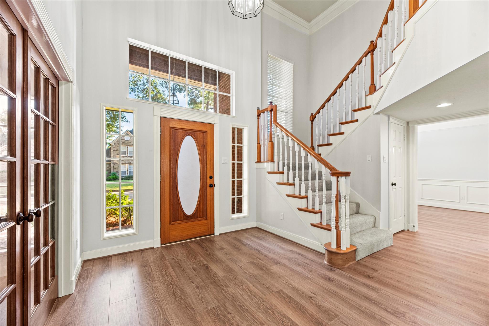 12502 Pavilion Court