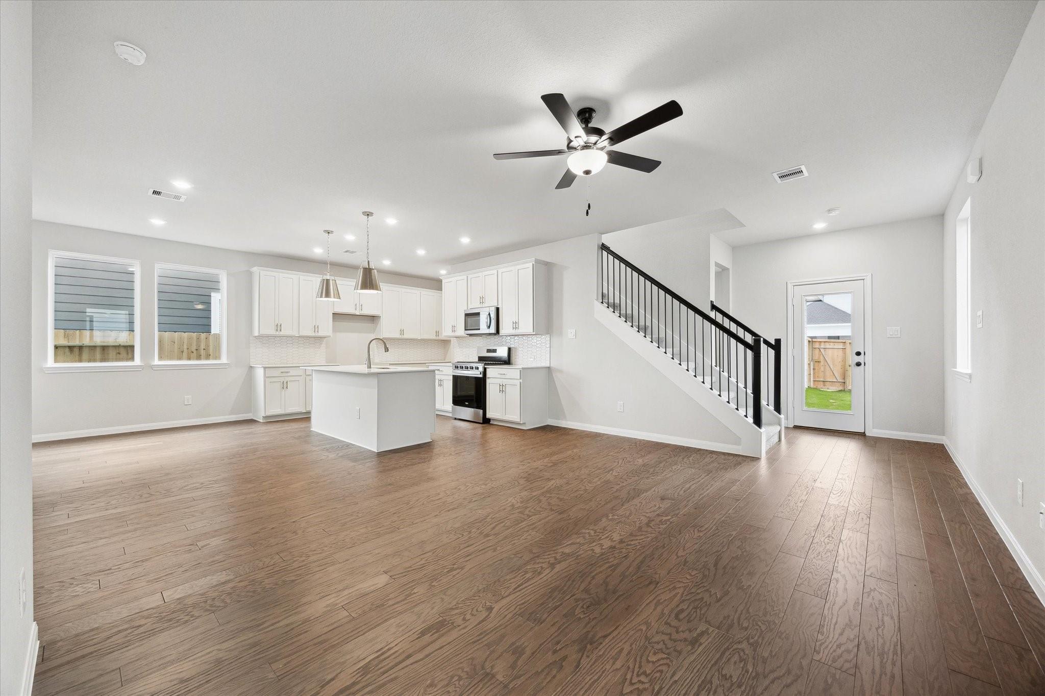 6435 Prospect Oaks Parkway