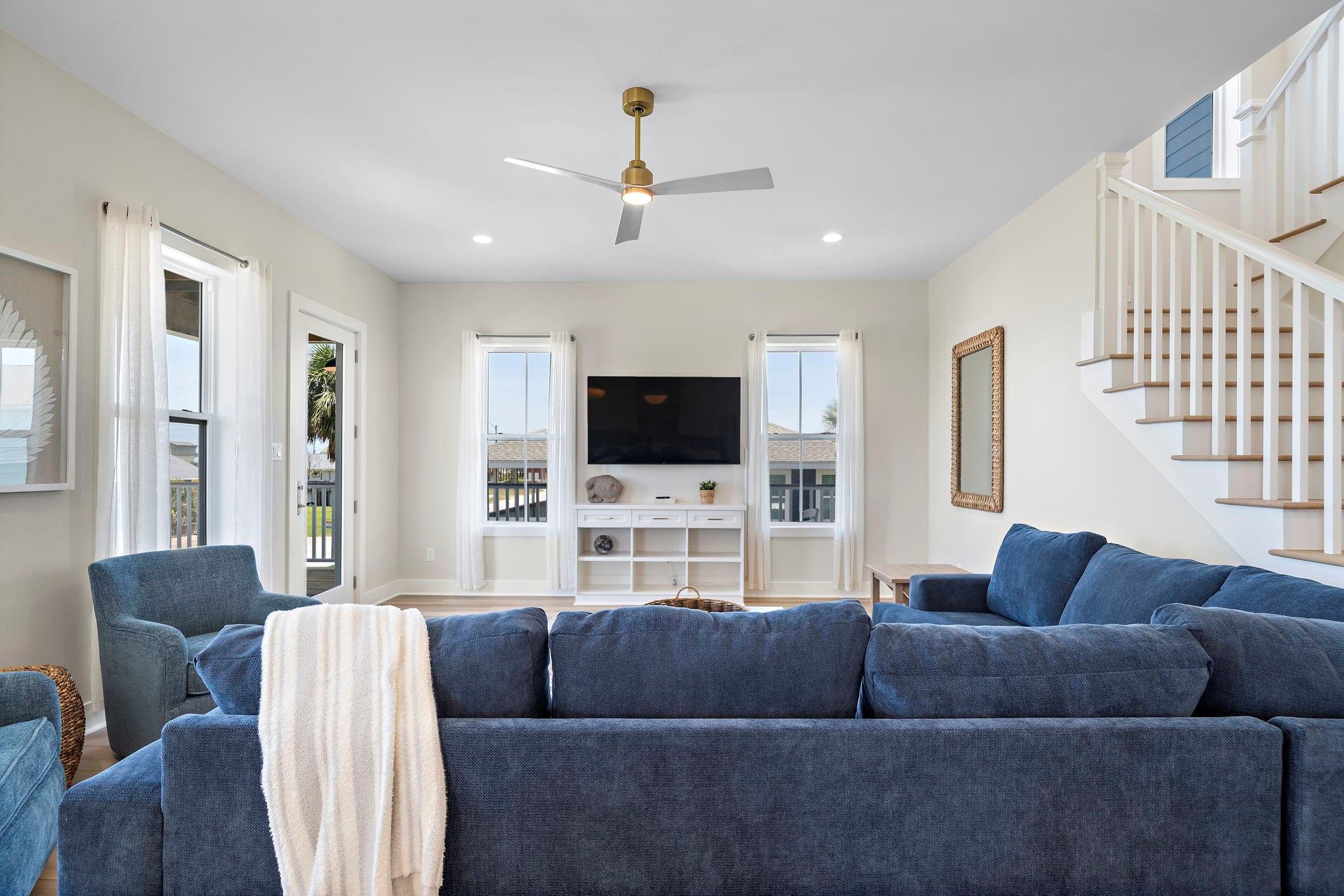 4214 San Jacinto Drive