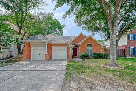 Photo of 4126 Surreydon Drive, Houston, TX 77014 (MLS # 36473659) Photo of 4126 Surreydon Drive, Houston, TX 77014 (MLS # 36473659)