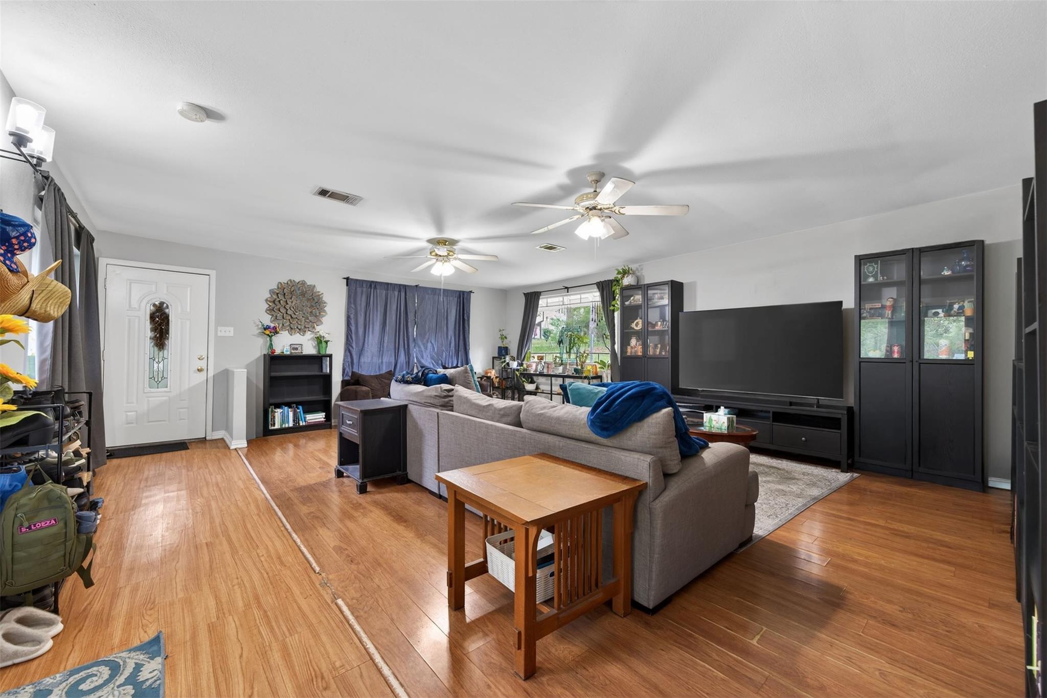 15185 Travis Lane