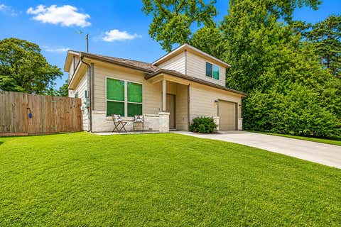 Tiny photo for 12789 Royal West Drive, Conroe, TX 77303 (MLS # 81700620)