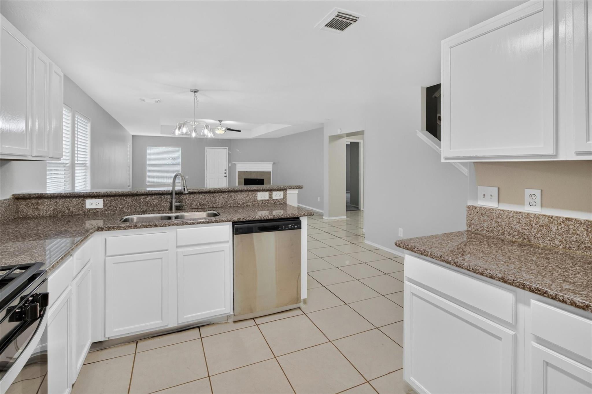 639 Regal Hollow Lane