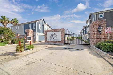 Tiny photo for 5502 Cuerta Street, Houston, TX 77023 (MLS # 19415358)