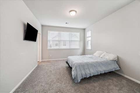 Tiny photo for 5502 Cuerta Street, Houston, TX 77023 (MLS # 19415358)