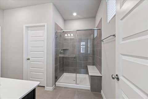 Tiny photo for 5502 Cuerta Street, Houston, TX 77023 (MLS # 19415358)