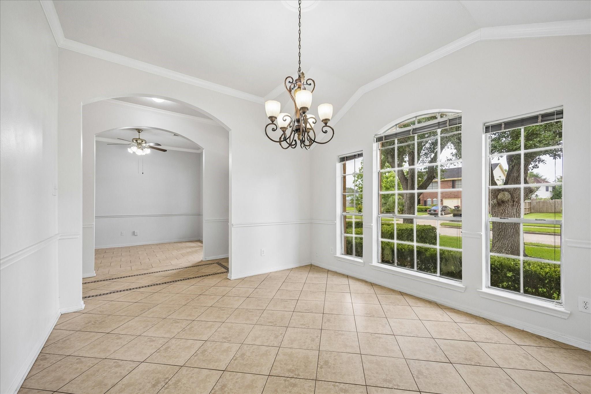 1906 Thistlecreek Court