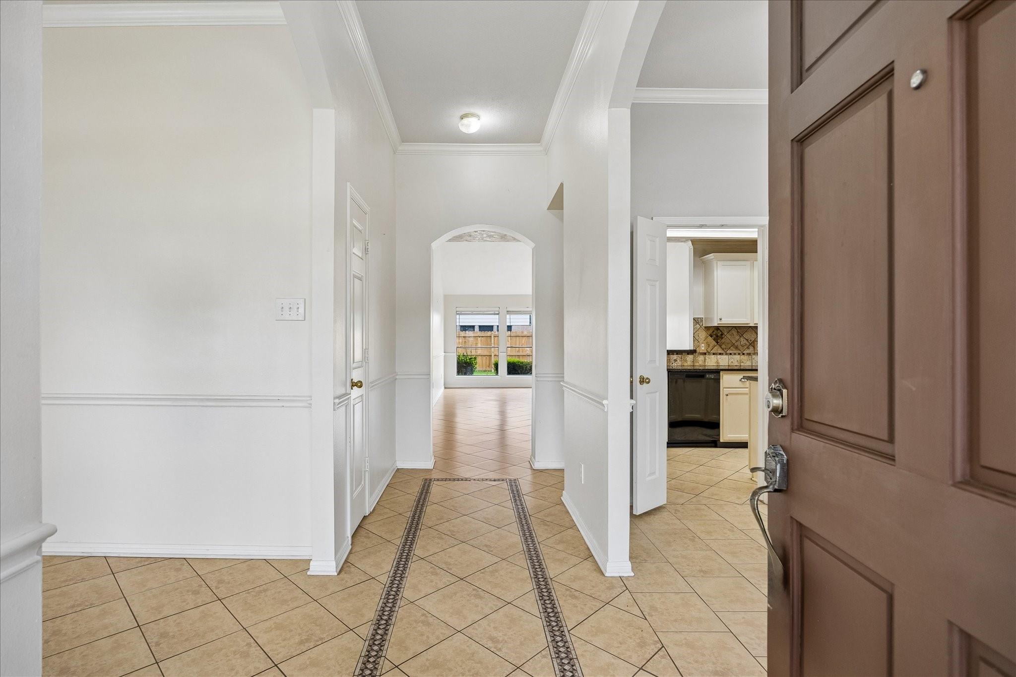 1906 Thistlecreek Court