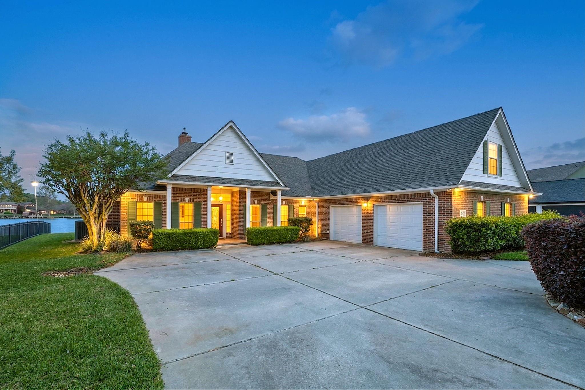 7175 Kingston Cove Lane