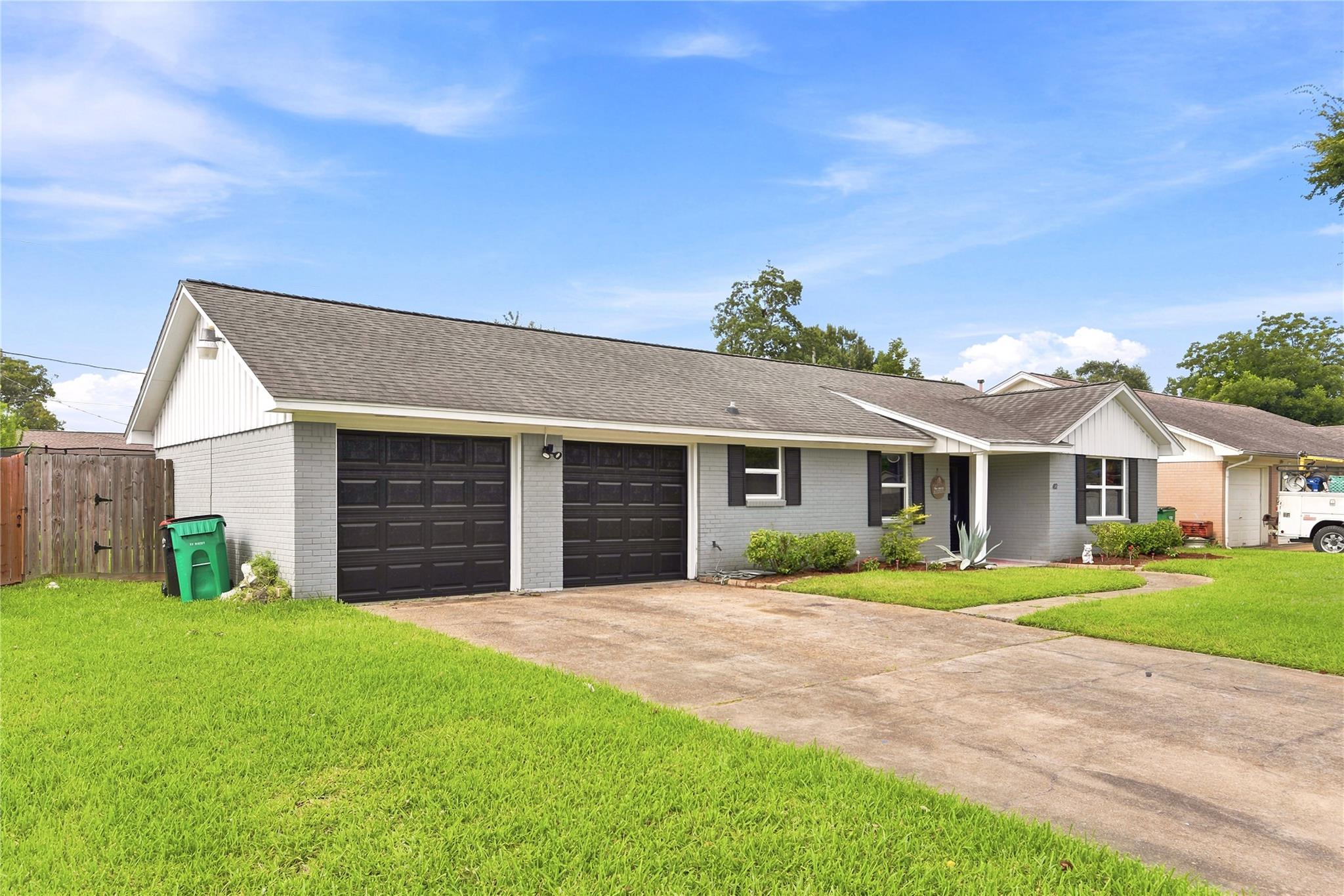 412 Inwood Drive
