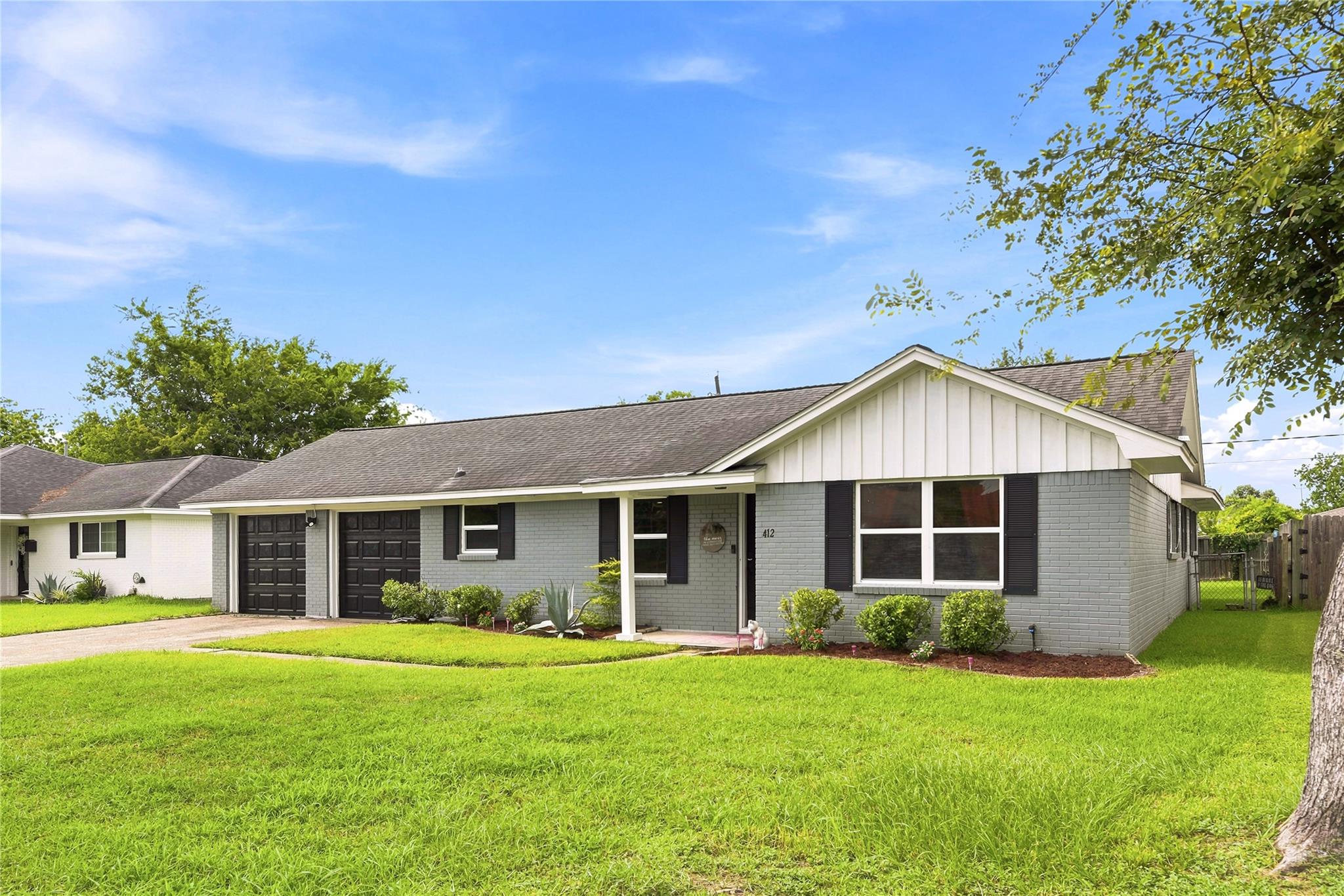 412 Inwood Drive