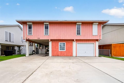 Photo of 1228 Sailfish Street, Bayou Vista, TX 77563 (MLS # 43637830)