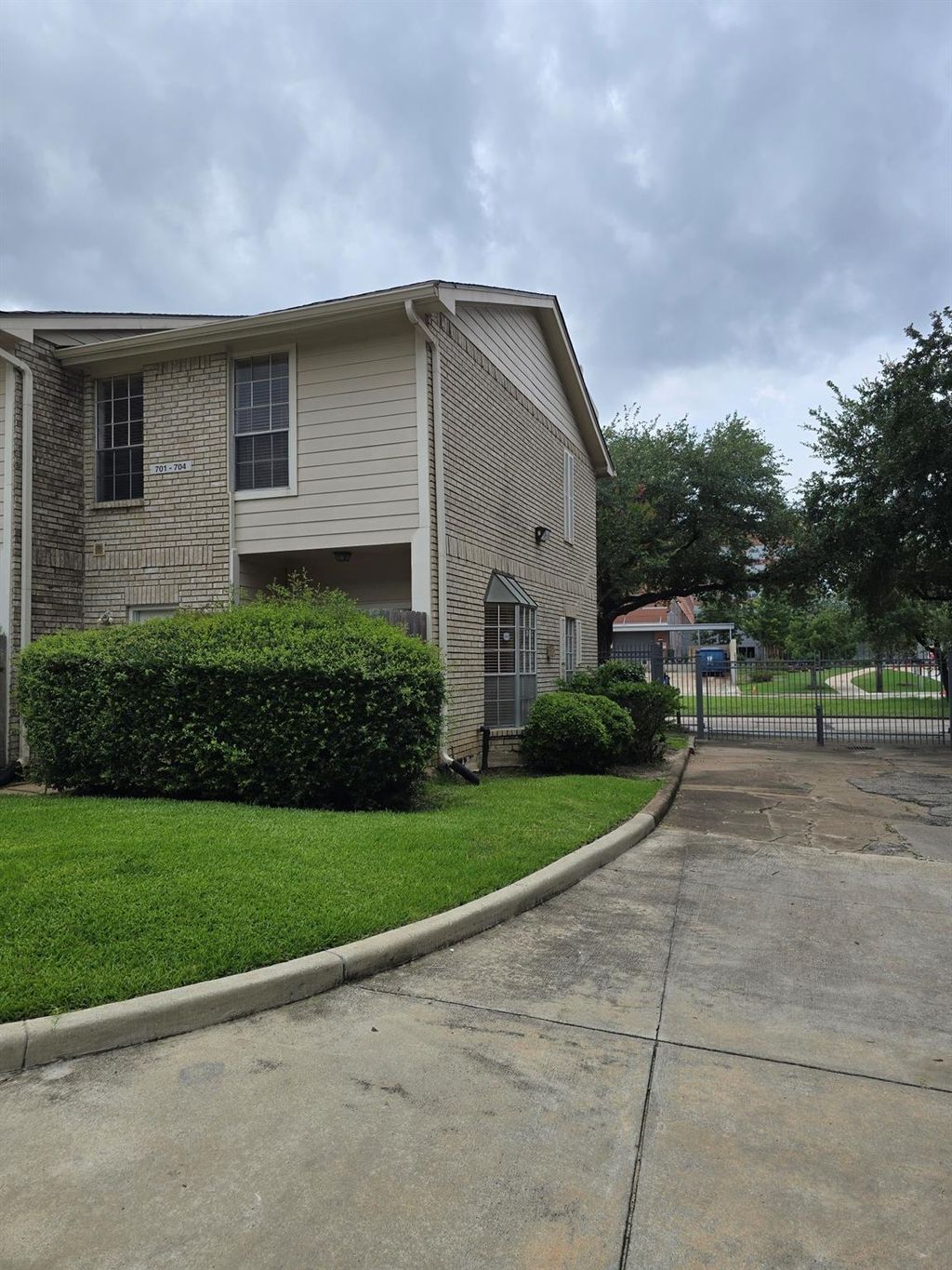 Photo of 7575 Cambridge Street #704, Houston, TX 77054 (MLS # 38896872)