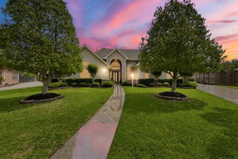 Photo of 3902 Belvoir Park Drive, Katy, TX 77450 (MLS # 97773171)