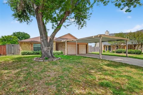 1906 Westbriar Court Deer Park TX 77536