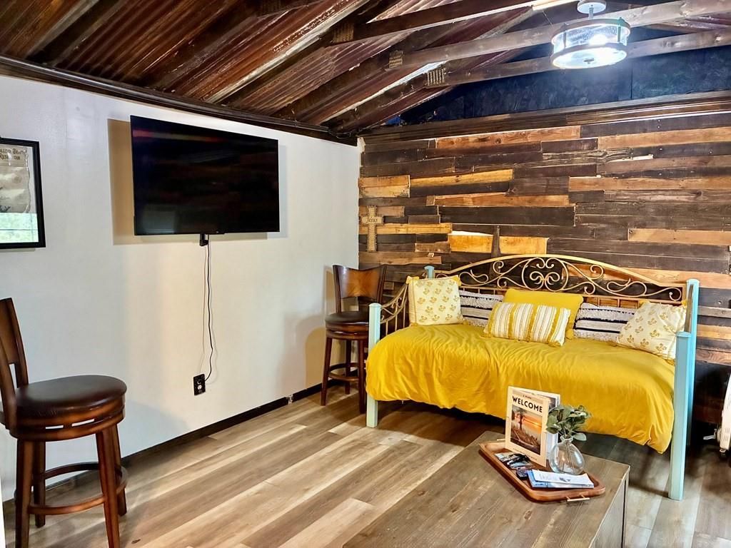 Photo of 170 Lydia Street, Hemphill, TX 75948 (MLS # 19069515)