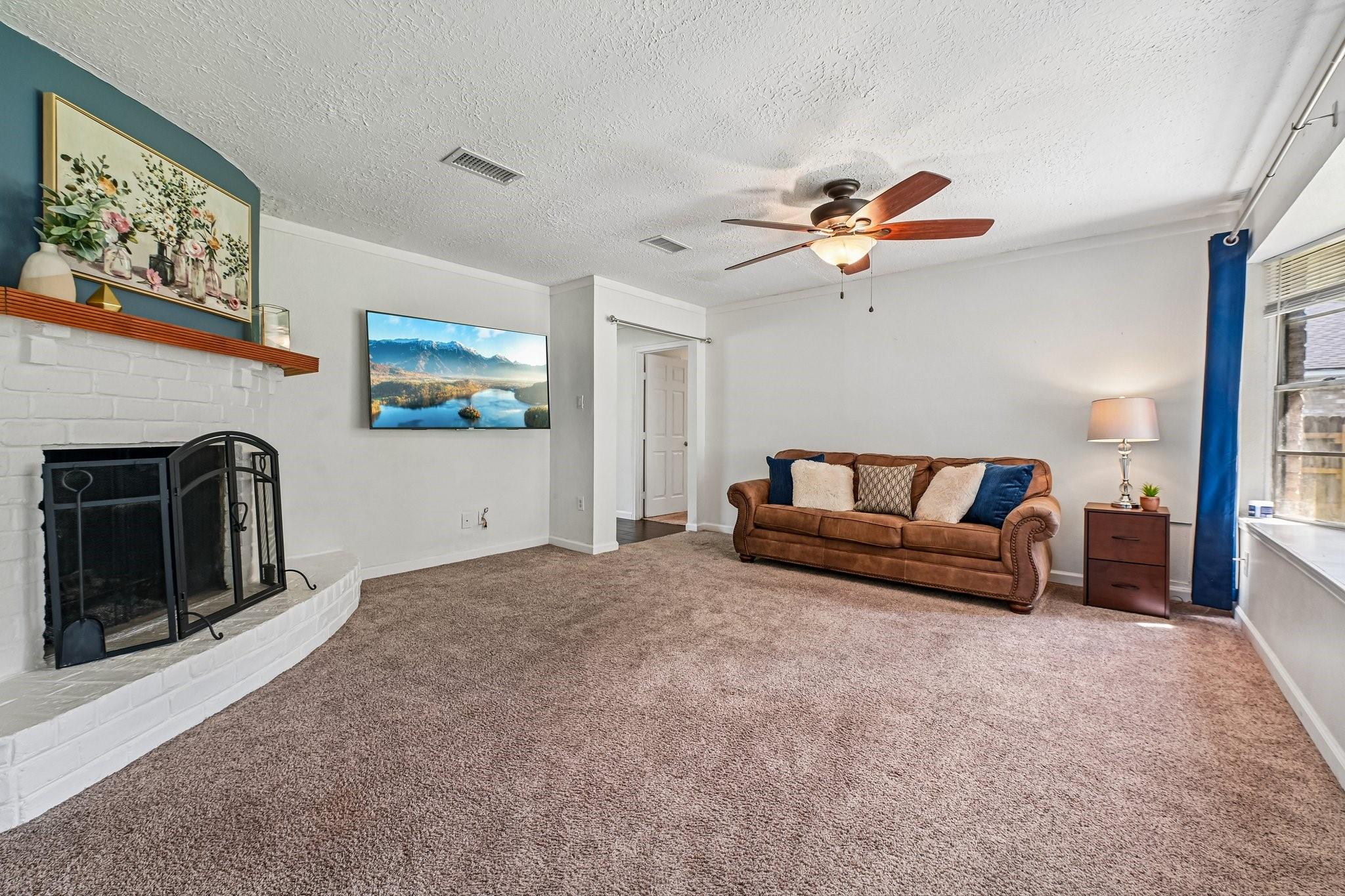 4418 Saffron Lane