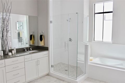 Tiny photo for 2512 Morgan Street, Houston, TX 77006 (MLS # 23323878)