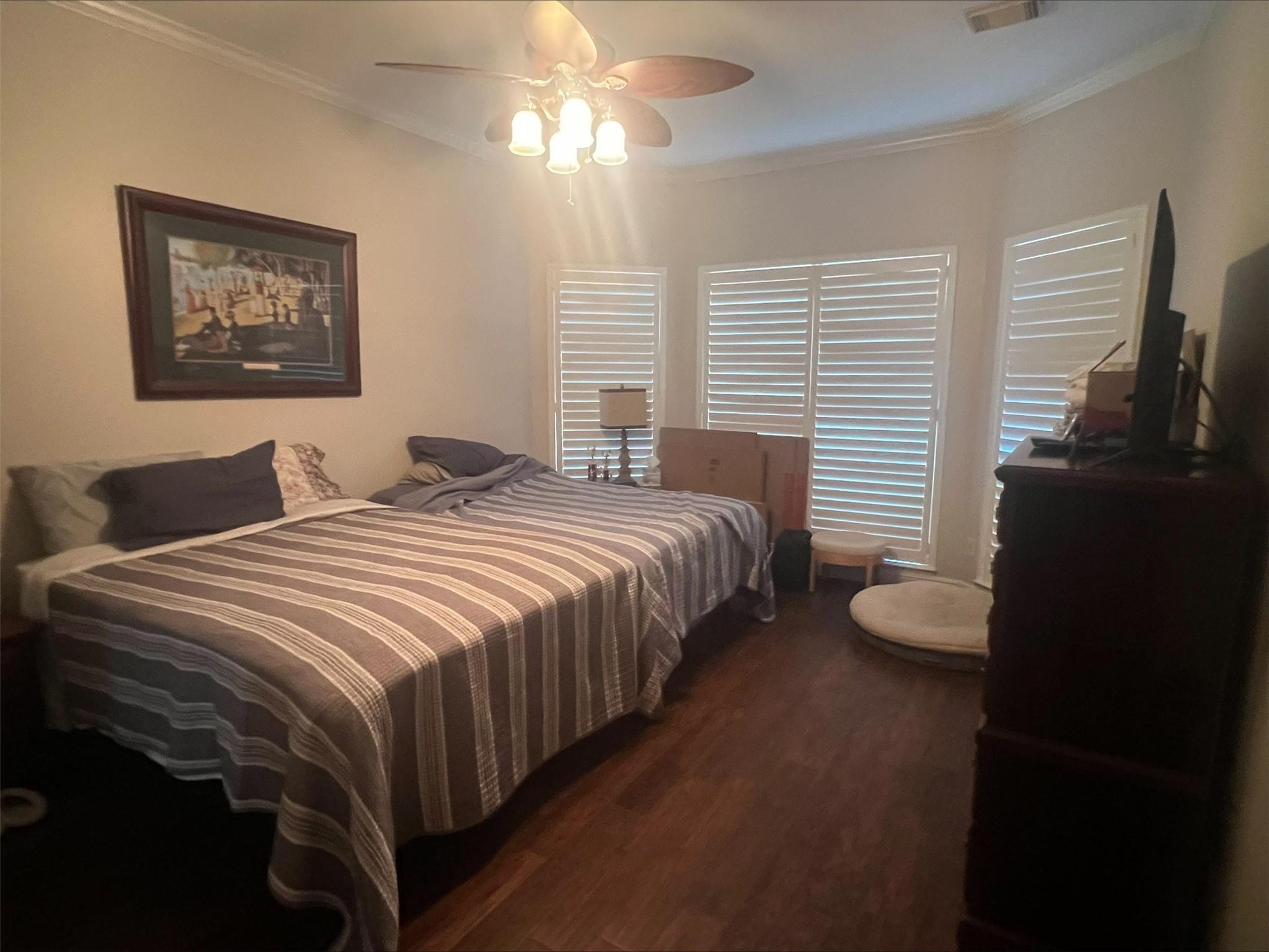1122 Oak Glen Lane