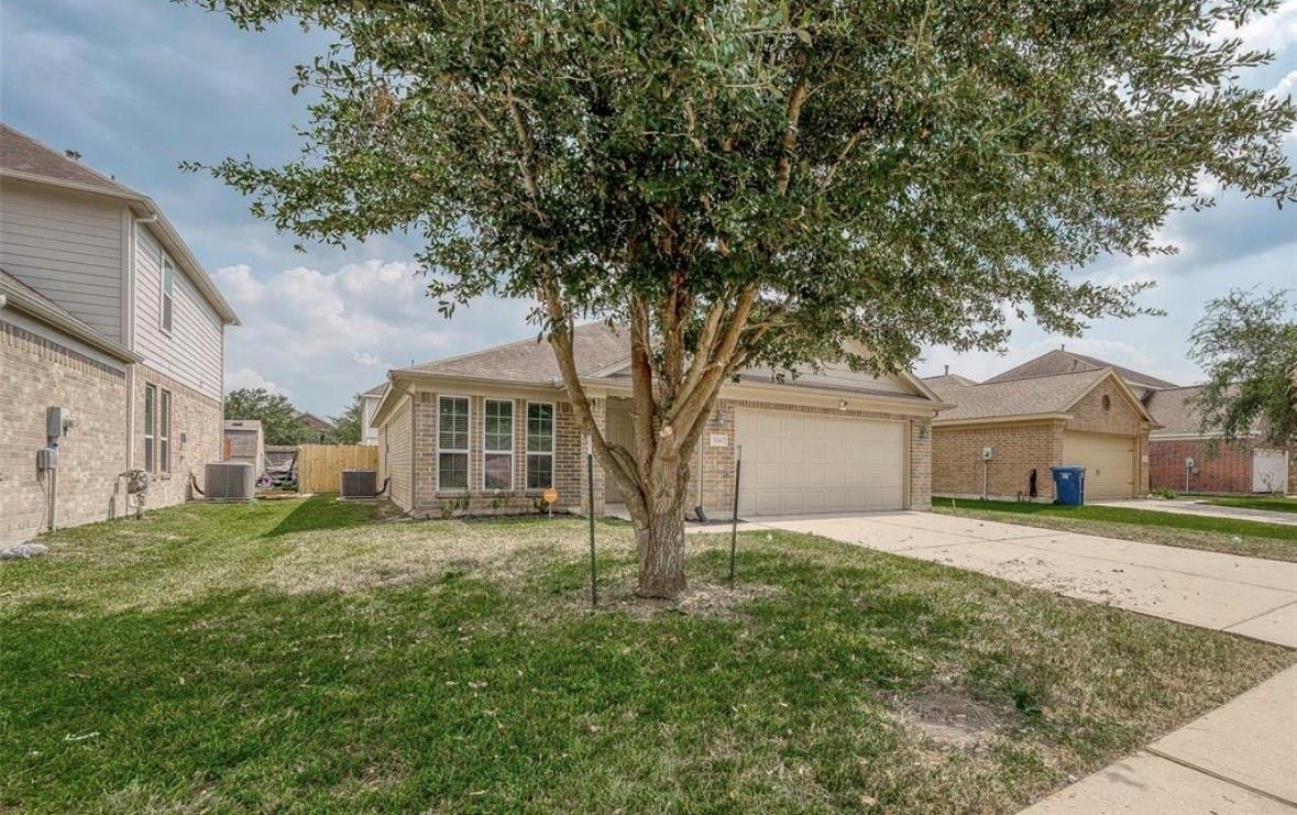 5242 Espuela Lane