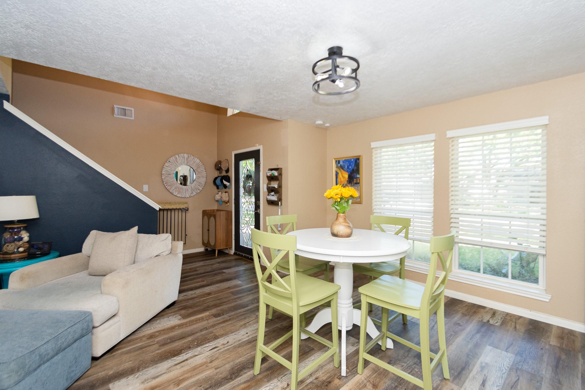 1714 Oak Valley Drive