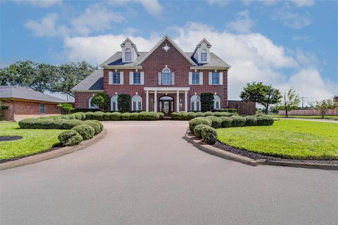 10713 Greenwillow Street Houston TX 77035